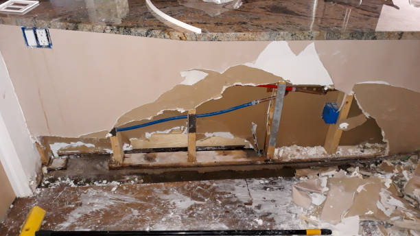 Best Sewage cleanup and water damage restoration  in St Helena, CA